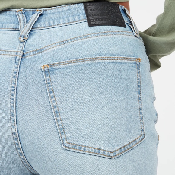 volcom jeans | straight leg - Picture 4 of 9